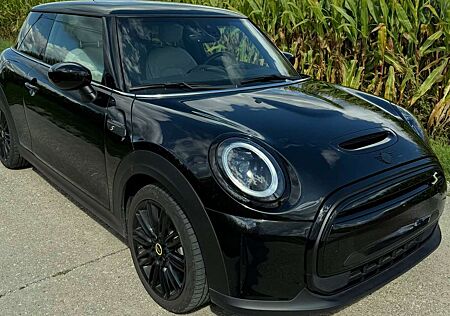 Mini Cooper SE Yours Trim top gepflegt
