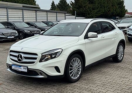 Mercedes-Benz GLA 220 CDI / d 4Matic 7G-DCT "Urban"