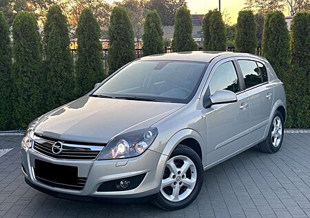 Opel Astra 1.6 Cosmo