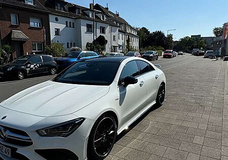 Mercedes-Benz CLA 35 AMG 4Matic (118.351)