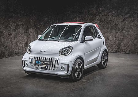 Smart ForTwo EQ cabrio passion EXCLUSIVE:WHITE+RED TOP