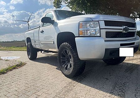 Chevrolet Silverado 2500 HD 6.0Liter 364 PS EZ 2011