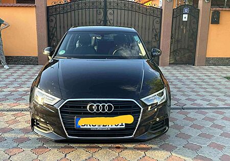 Audi A3 30 TFSI Limousine