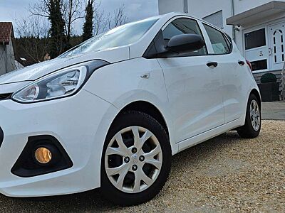 Hyundai i10 +AUTOM +TÜV+GARANTIE+5TÜRIG+KLIMA+1HAND