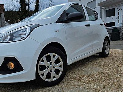 Hyundai i10 +AUTOM +TÜV+GARANTIE+5TÜRIG+KLIMA+1HAND