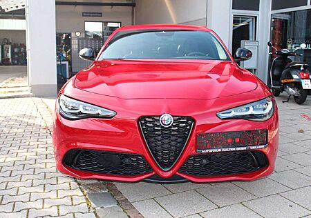 Alfa Romeo Giulia Competizione Q4 Garantie. 04-2027