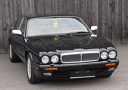 Jaguar Daimler Double Six 2 Jahre Garantie