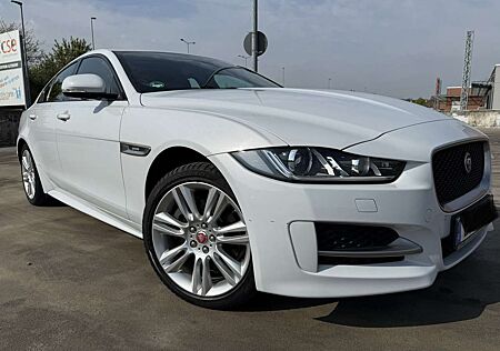 Jaguar XE 20d AWD Aut. R-Sport