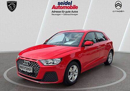 Audi A1 30 TFSI S tronic Sportback Automatik wenig KM