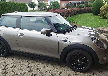 Mini ONE 2.Hd. * Scheckheftgepfl. Modell 2020