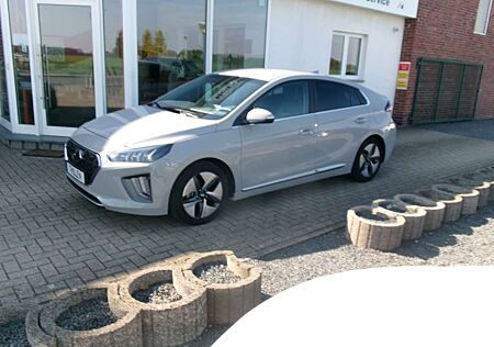 Hyundai Ioniq 1,6 GDI Hybrid Prime LED Leder Navi SHzg