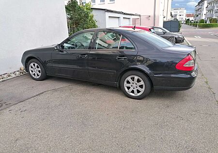 Mercedes-Benz E 220 CDI Automatik Elegance