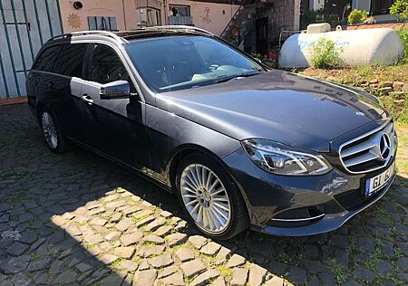 Mercedes-Benz E 300 E-Klasse T-Modell Diesel T BlueTEC 9G-TRONIC Avant