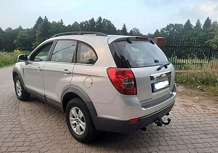 Chevrolet Captiva 2.4 2WD 7 Sitzer LS