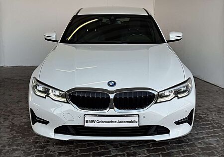 BMW 320 e Lim. Advantage LiveCock.Laserl.DriveAss.SHZ