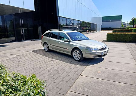 Renault Laguna Grandtour 3.0 V6 Initiale