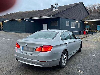 BMW 523 523i