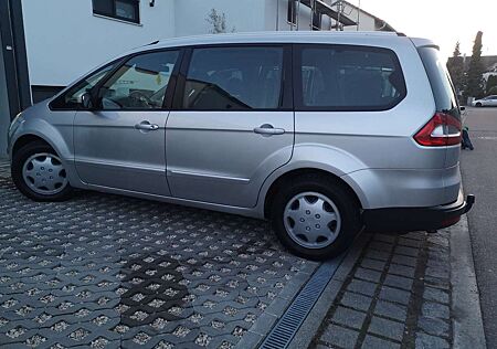Ford Galaxy 2.0 TDCi DPF Trend