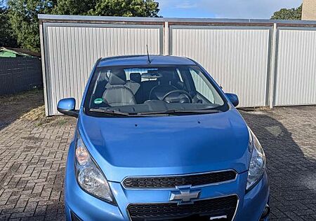 Chevrolet Spark 1.0 LT