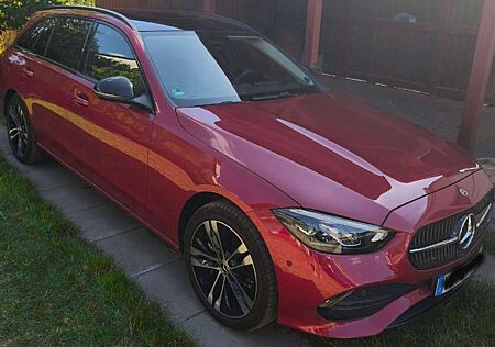 Mercedes-Benz C 300 e T 9G-TRONIC Avantgarde
