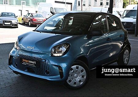 Smart ForFour EQ Cool&Audio Volldach 22kW Sitzheizung