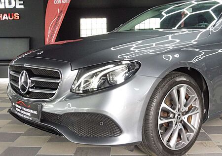 Mercedes-Benz E 200 Avantgarde GSHD/Ambi/Nigh/Widescr./Nav/AHK
