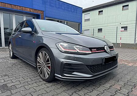 VW Golf Volkswagen VII GTI Performance*LED*ACC*DYNAUDIO*KAMERA
