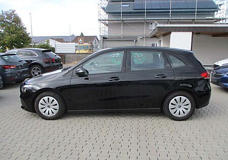 Mercedes-Benz B 180 d NAVI LEDER KAMERA LED TOTW SPURH AHK PDC