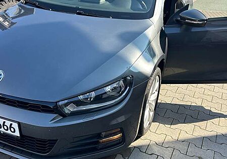 VW Scirocco Volkswagen 1.4 TSI (BlueMotion Technology)