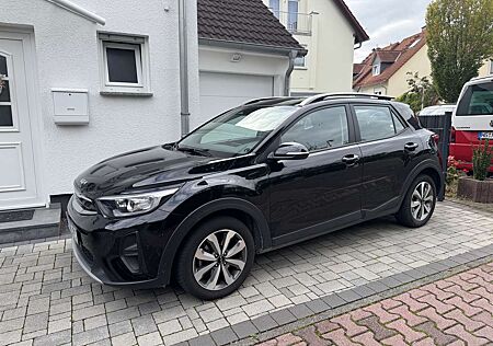 Kia Stonic Vision GARANTIE AUTOMATIK 1.Hand TOP ZUSTAND