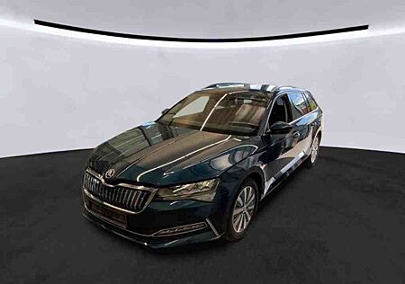 Skoda Superb iV Combi Ambition 1.4TSI LED Navi PDC AHK