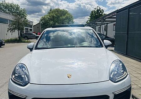 Porsche Cayenne S Diesel Tiptronic