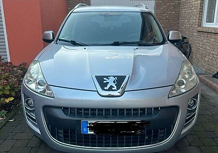 Peugeot 4007 2,2 HDI