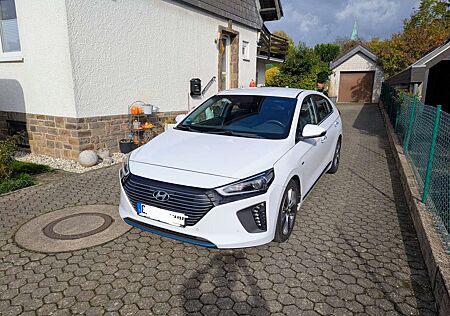 Hyundai Ioniq gebraucht kaufen Hyundai Ioniq Hybrid 1.6 GDI Premium
