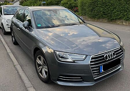 Audi A4 Avant 2.0 TDI S tronic design