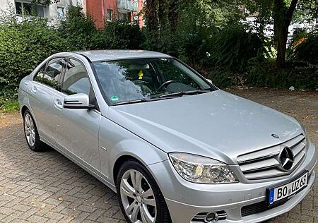 Mercedes-Benz C 180 Kompressor BlueEFFICIENCY Vb Tüv Neu