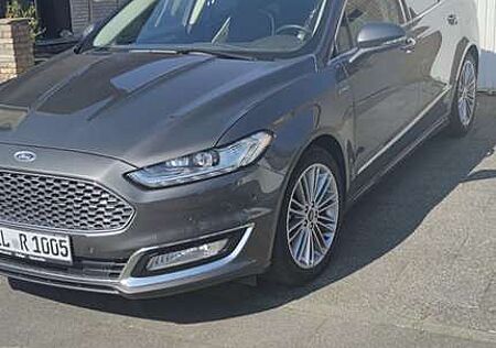 Ford Mondeo 2.0 Hybrid Start-Stopp CVT Vignale