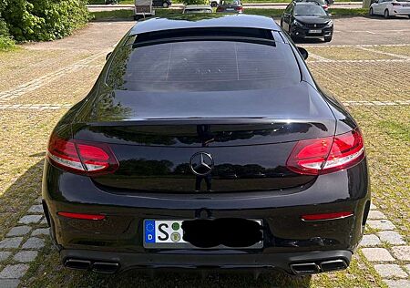 Mercedes-Benz C 300 C-Klasse Coupe Coupe 4Matic 9G-TRONIC AMG Line