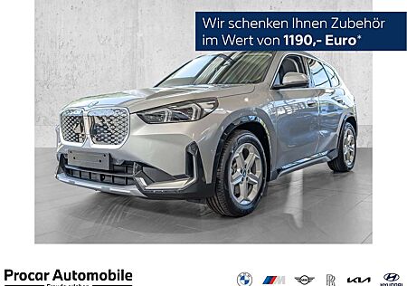 BMW iX1 xDrive30 xLine Driving Assistant RFK NAVI Standh.