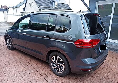 VW Touran Volkswagen 1.4 TSI (BlueMotion Technology) DSG SOUND