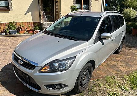 Ford Focus Turnier 1.8 Titanium