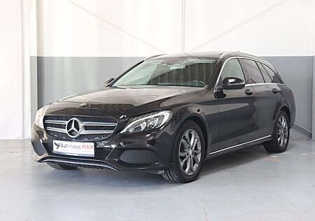 Mercedes-Benz C 220 T Avantgarde ~Pano~Totw~Kamera~SZH~HuD~LED