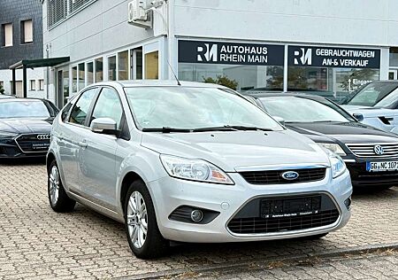 Ford Focus 1.6 Aut. Ghia*Kamera*Klimaauto*Temp*Ahk*