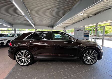 Audi Q8 50 TDI quattro 3x S Line UPE 119.717,00 EUR
