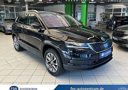 Skoda Karoq 2.0 TDI Clever 4x4 DSG AHK STHZG NAVI AREA CANTON