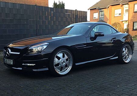 Mercedes-Benz SLK 350 (BlueEFFICIENCY) 7G-TRONIC