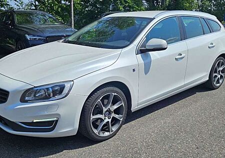 Volvo V60 T3 Ocean Race|XENON|NAVI|PDC|SHZG|