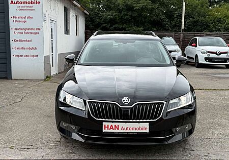 Skoda Superb Combi Ambition/Navi/SHZ/Xenon/AHK/ACC