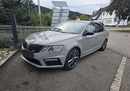 Skoda Octavia 2.0 TSI DSG RS