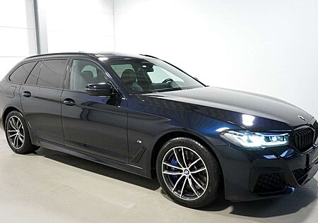 BMW 540 d xDrive Touring M Sport *AHK*KAMERA*PANO*